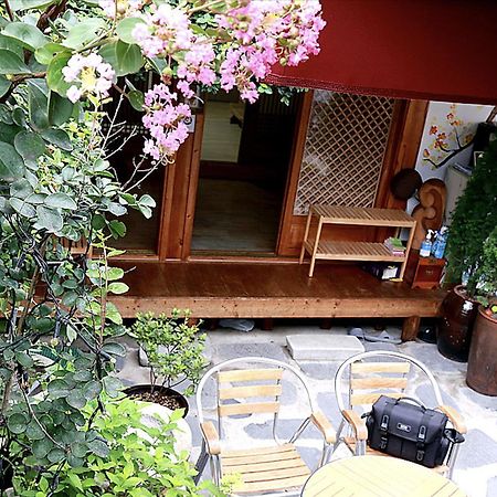 Hanok Story Guesthouse Jeonju Exterior photo