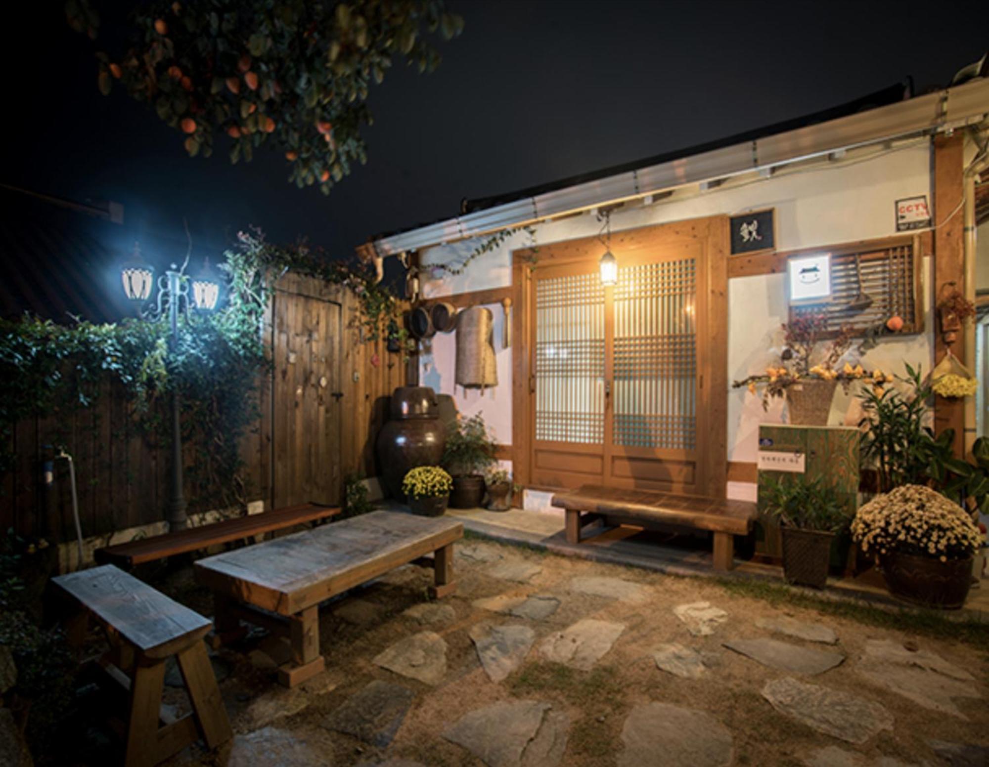 Hanok Story Guesthouse Jeonju Exterior photo
