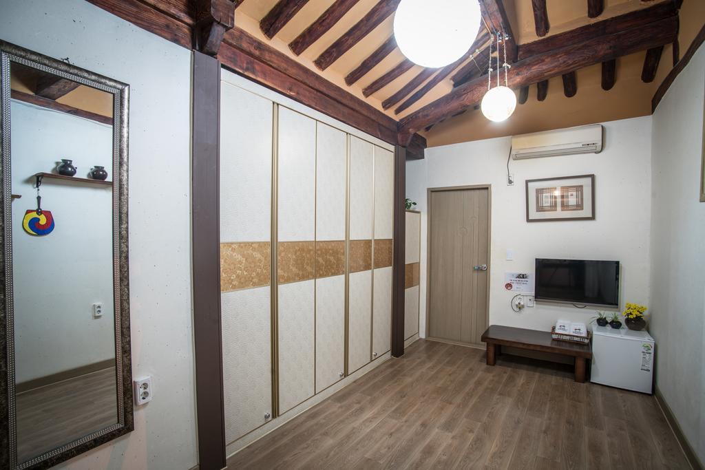 Hanok Story Guesthouse Jeonju Exterior photo