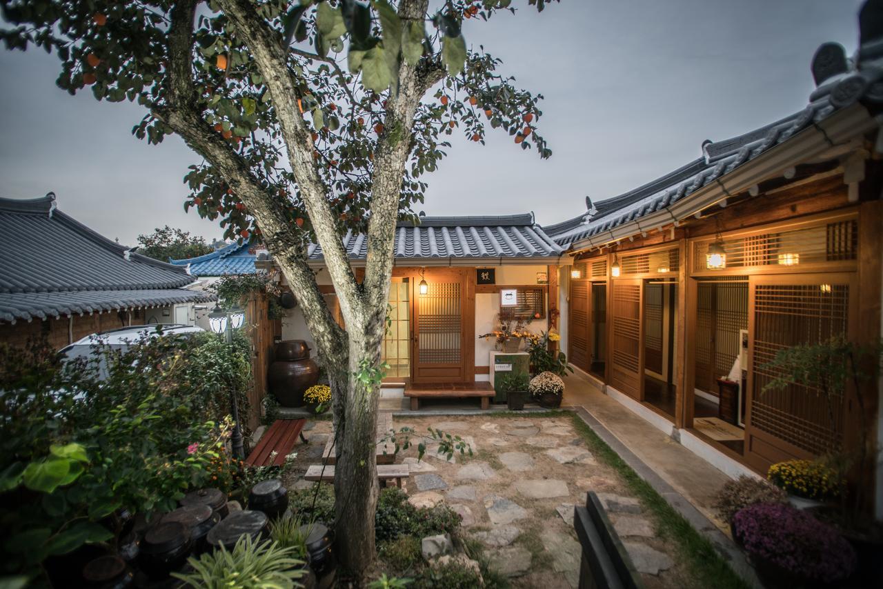 Hanok Story Guesthouse Jeonju Exterior photo