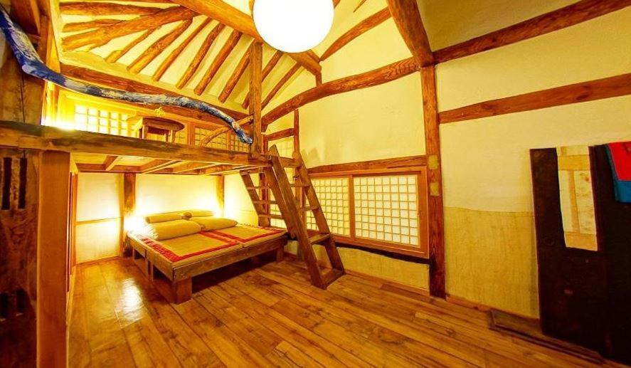 Hanok Story Guesthouse Jeonju Exterior photo
