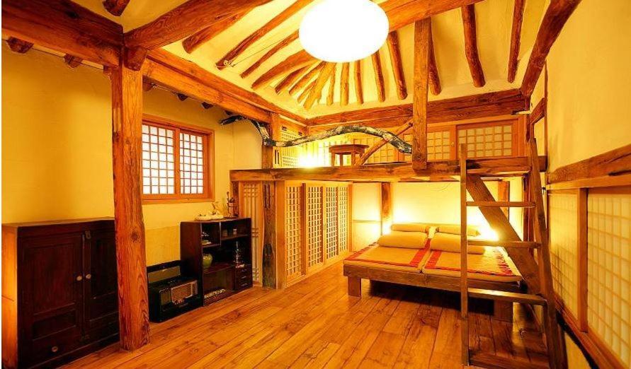 Hanok Story Guesthouse Jeonju Exterior photo